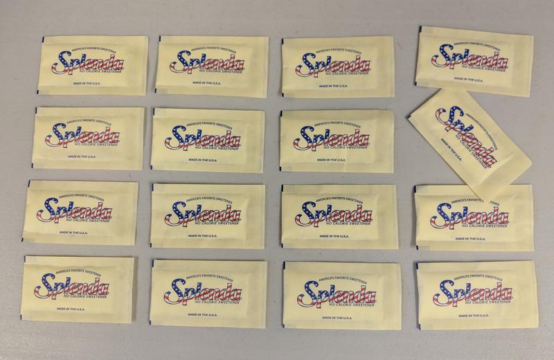 Packets of Splenda